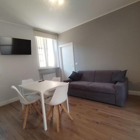 Hh Hermoso Housing Asti Exteriör bild