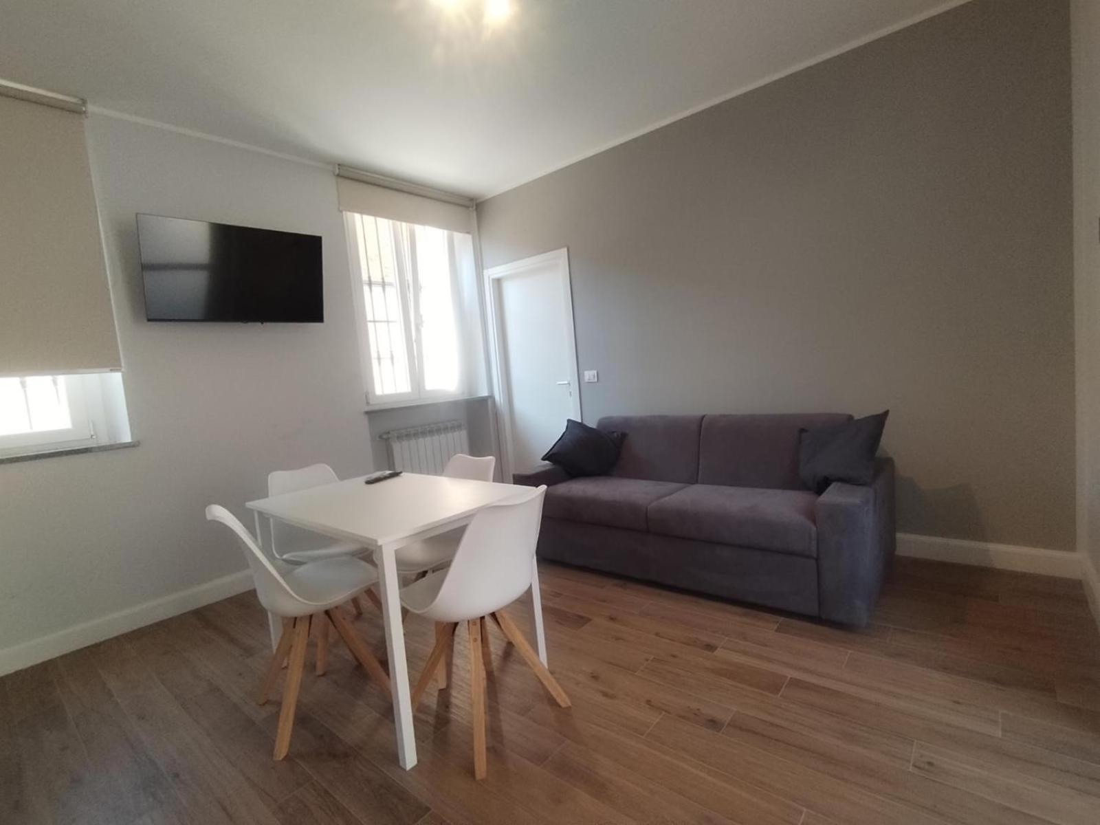Hh Hermoso Housing Asti Exteriör bild