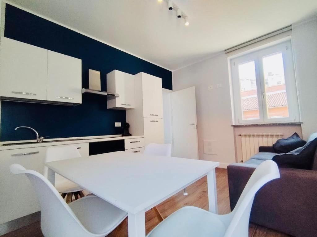 Hh Hermoso Housing Asti Exteriör bild